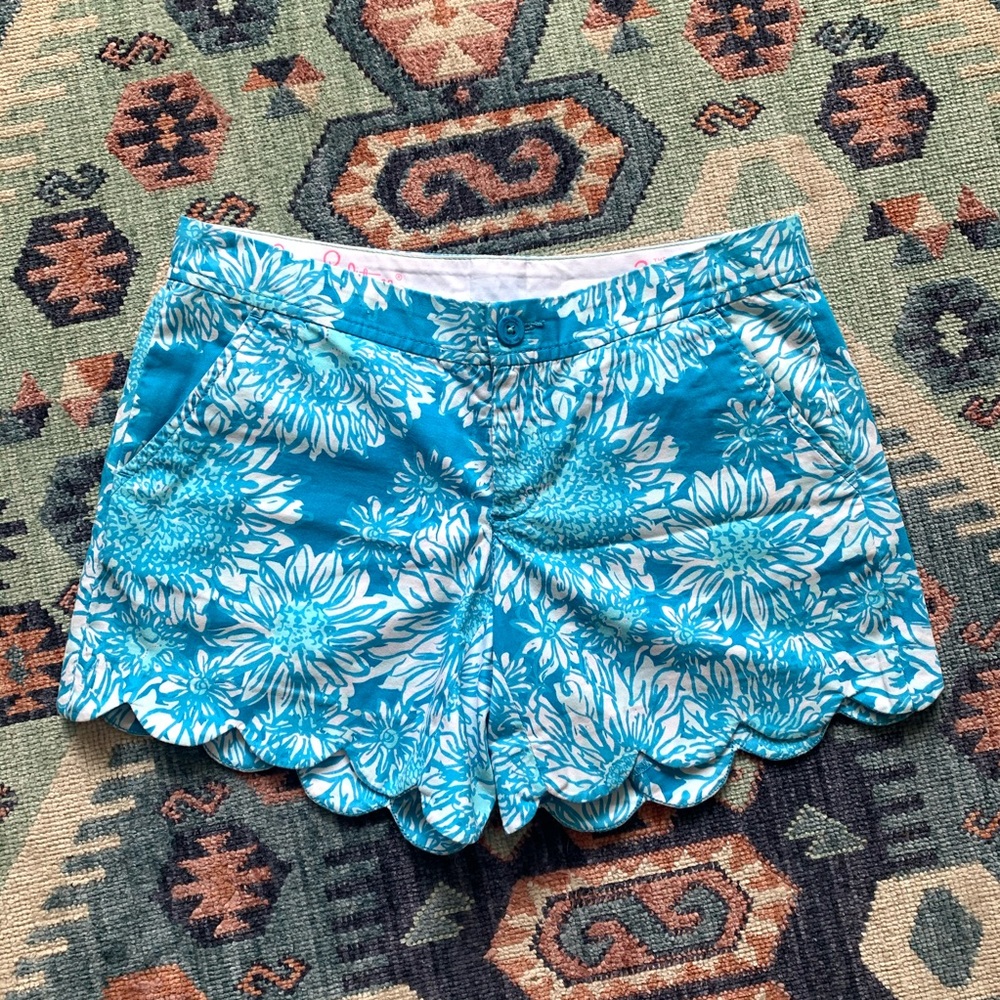 Lilly Pulitzer buttercup shorts